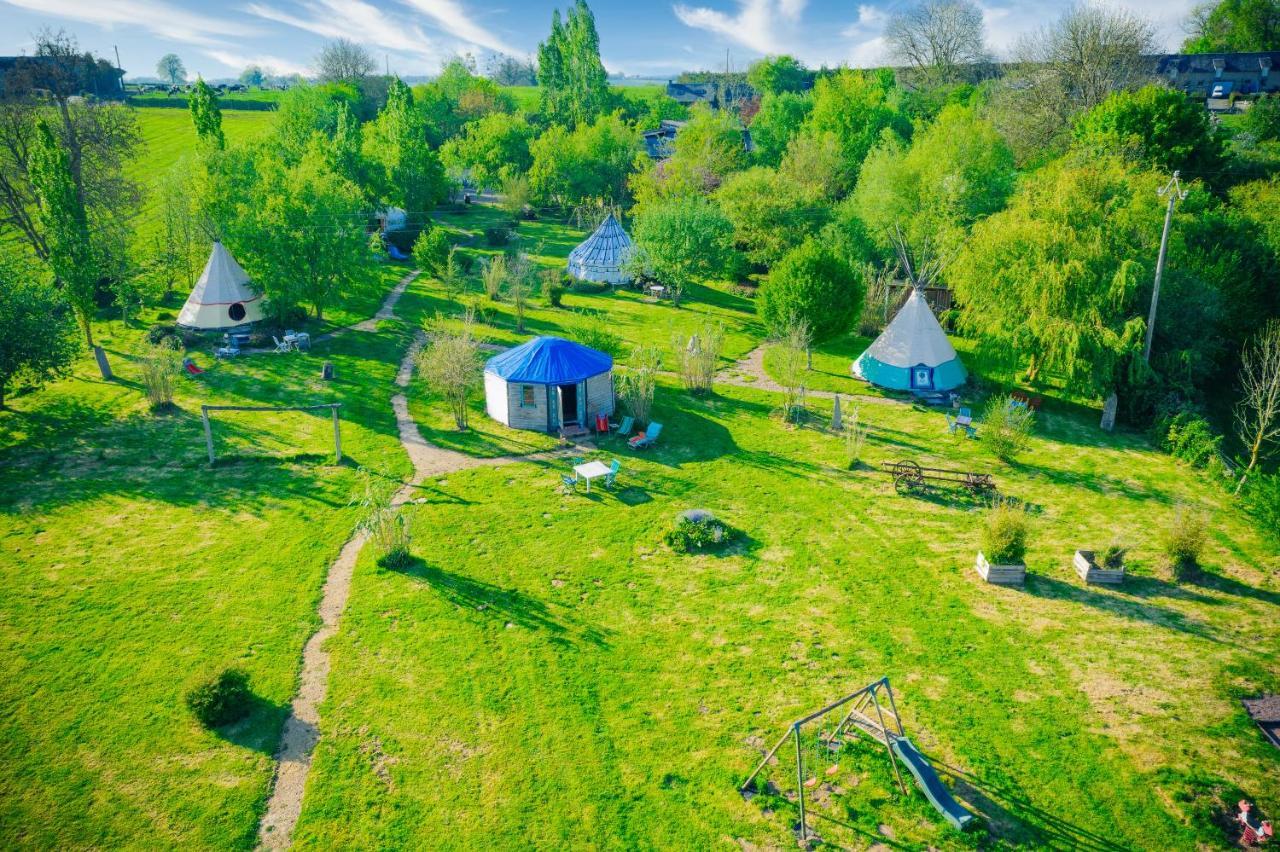 Au Bonheur Nomade Hotel Livry  Eksteriør billede