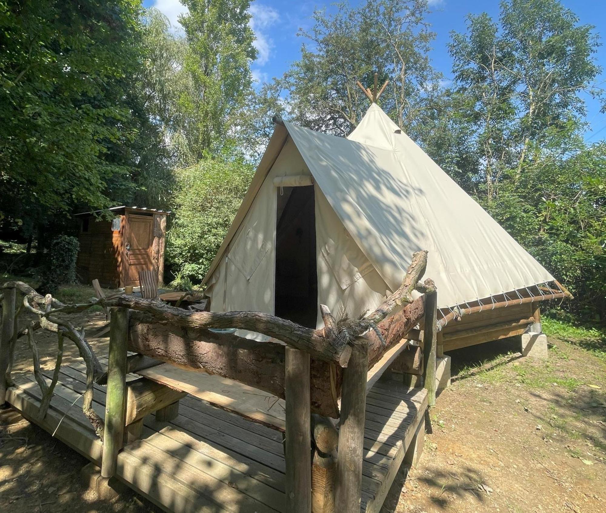 Au Bonheur Nomade Hotel Livry  Eksteriør billede