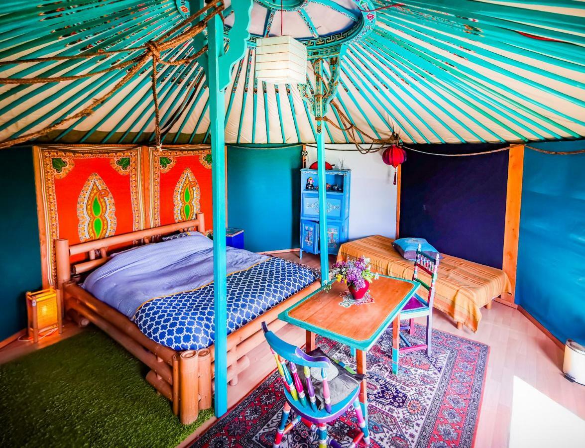 Au Bonheur Nomade Hotel Livry  Eksteriør billede
